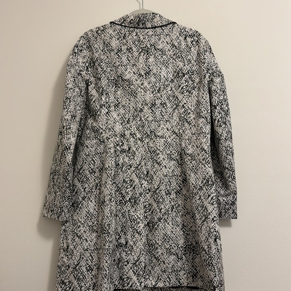 New York & Company Reptile Print Trench Coat Size L - Picture 6 of 7